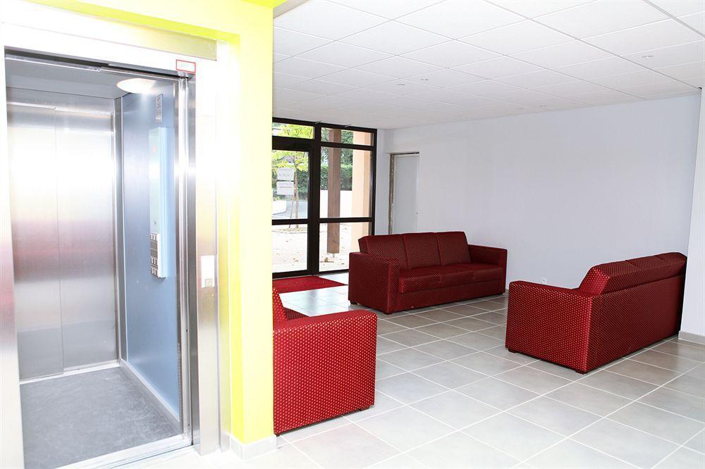 Comfort Aparthotel Lourdes L'Acacia Ngoại thất bức ảnh