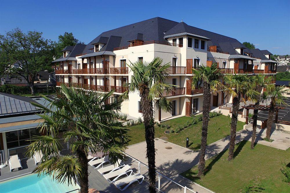 Comfort Aparthotel Lourdes L'Acacia Ngoại thất bức ảnh