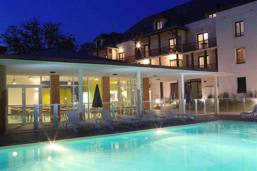 Comfort Aparthotel Lourdes L'Acacia Ngoại thất bức ảnh